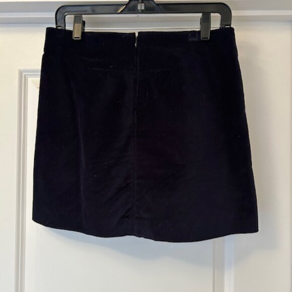Gap navy blue velvet mini skirt - size 4 - Picture 2 of 4